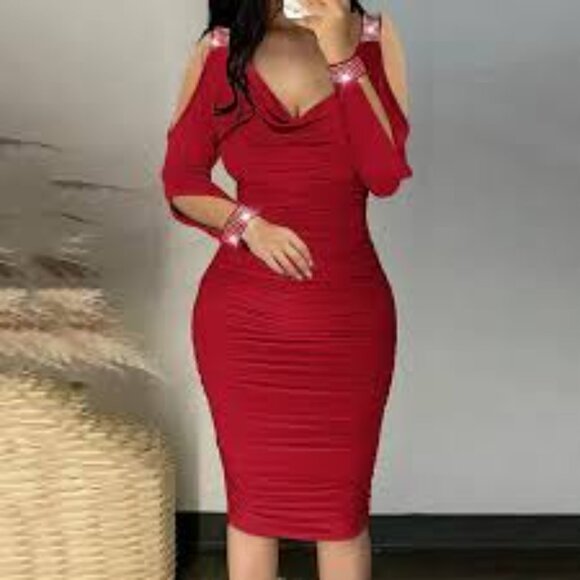 Cold-Shoulder Bodycon Dress With Wide Strap, Diamond Decoration, Ruffle Neckline - Picture 2 of 10
